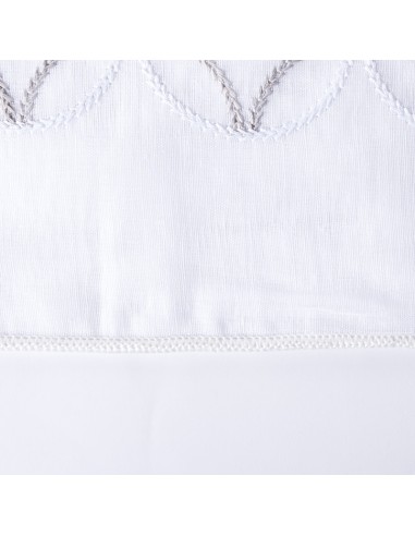 White/Grey Circle